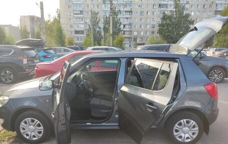 Skoda Fabia II, 2014 год, 990 000 рублей, 8 фотография