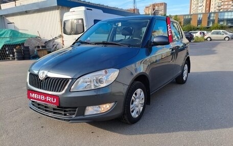 Skoda Fabia II, 2014 год, 990 000 рублей, 6 фотография