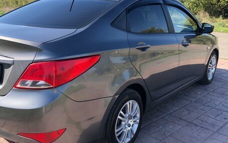 Hyundai Solaris II рестайлинг, 2016 год, 970 000 рублей, 2 фотография