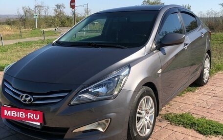 Hyundai Solaris II рестайлинг, 2016 год, 970 000 рублей, 5 фотография