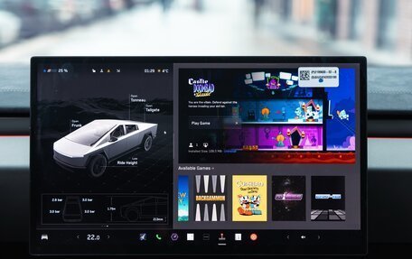 Tesla Cybertruck, 2024 год, 22 000 000 рублей, 16 фотография