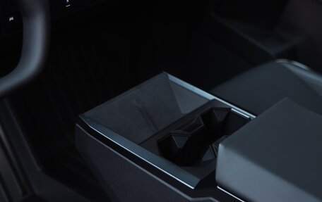 Tesla Cybertruck, 2024 год, 22 000 000 рублей, 26 фотография