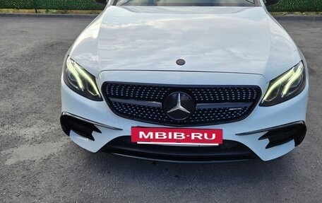 Mercedes-Benz E-Класс, 2017 год, 3 650 000 рублей, 3 фотография