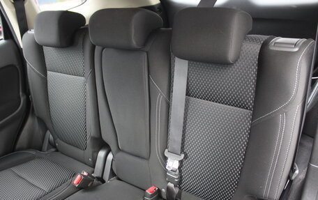 Mitsubishi Outlander III рестайлинг 3, 2022 год, 2 270 000 рублей, 15 фотография