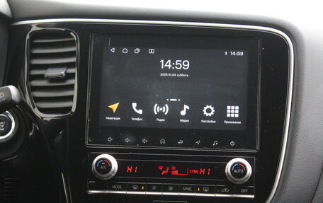 Mitsubishi Outlander III рестайлинг 3, 2022 год, 2 270 000 рублей, 19 фотография