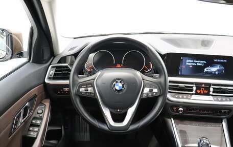 BMW 3 серия, 2019 год, 3 190 000 рублей, 9 фотография