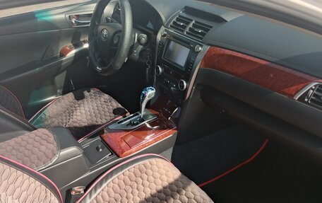 Toyota Camry, 2013 год, 1 750 000 рублей, 9 фотография
