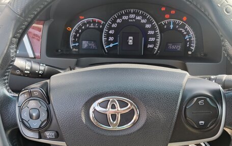 Toyota Camry, 2013 год, 1 750 000 рублей, 12 фотография