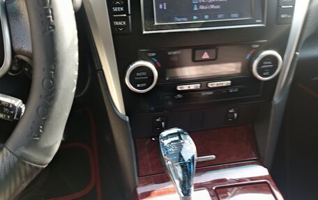 Toyota Camry, 2013 год, 1 750 000 рублей, 11 фотография