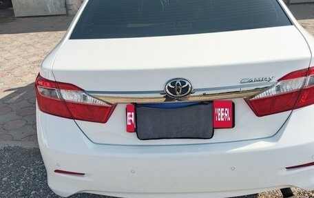 Toyota Camry, 2013 год, 1 750 000 рублей, 6 фотография
