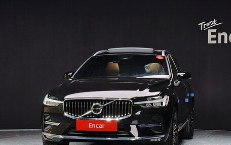 Volvo XC60 II, 2021 год, 3 950 000 рублей, 2 фотография