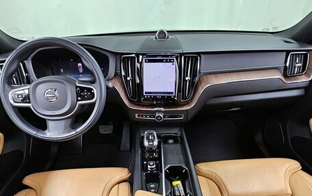 Volvo XC60 II, 2021 год, 3 950 000 рублей, 7 фотография