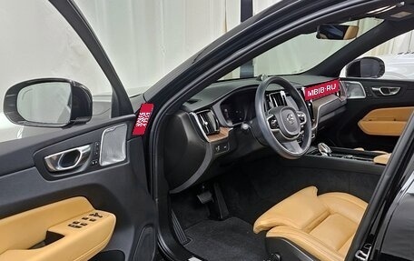 Volvo XC60 II, 2021 год, 3 950 000 рублей, 10 фотография