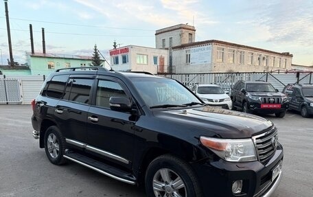 Toyota Land Cruiser 200, 2013 год, 3 500 000 рублей, 3 фотография
