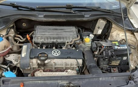 Volkswagen Polo VI (EU Market), 2011 год, 750 000 рублей, 11 фотография
