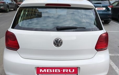 Volkswagen Polo VI (EU Market), 2011 год, 750 000 рублей, 4 фотография
