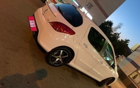 Peugeot 308 II, 2011 год, 420 000 рублей, 2 фотография