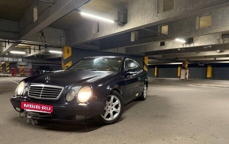 Mercedes-Benz CLK-Класс, 2000 год, 315 000 рублей, 2 фотография