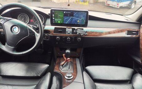 BMW 5 серия, 2006 год, 1 790 000 рублей, 21 фотография