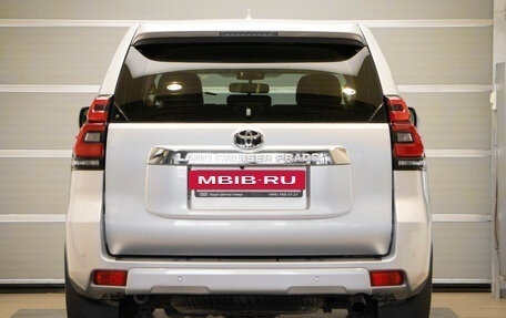 Toyota Land Cruiser Prado 150 рестайлинг 2, 2019 год, 5 397 000 рублей, 5 фотография