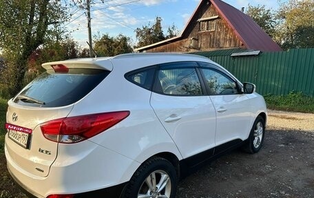 Hyundai ix35 I рестайлинг, 2011 год, 770 000 рублей, 8 фотография
