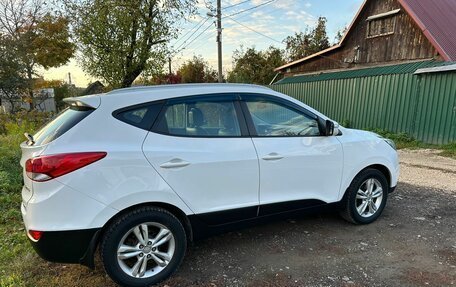 Hyundai ix35 I рестайлинг, 2011 год, 770 000 рублей, 12 фотография