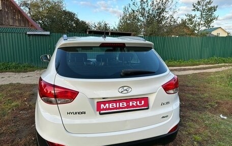 Hyundai ix35 I рестайлинг, 2011 год, 770 000 рублей, 10 фотография