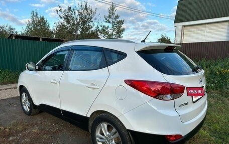 Hyundai ix35 I рестайлинг, 2011 год, 770 000 рублей, 14 фотография