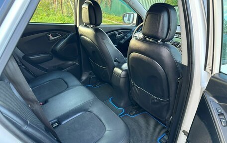 Hyundai ix35 I рестайлинг, 2011 год, 770 000 рублей, 17 фотография