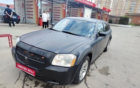 Dodge Magnum, 2004 год, 550 000 рублей, 2 фотография