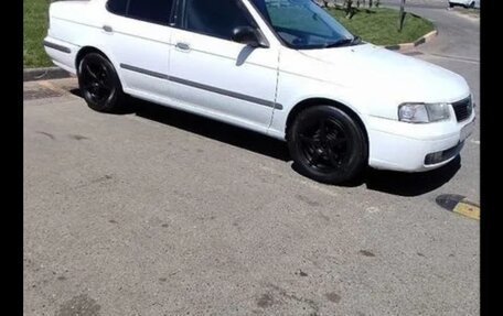 Nissan Sunny, 1990 год, 280 000 рублей, 4 фотография