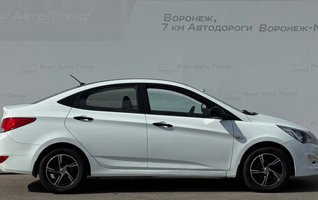 Hyundai Solaris II рестайлинг, 2016 год, 777 000 рублей, 3 фотография