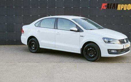Volkswagen Polo VI (EU Market), 2018 год, 1 050 000 рублей, 3 фотография