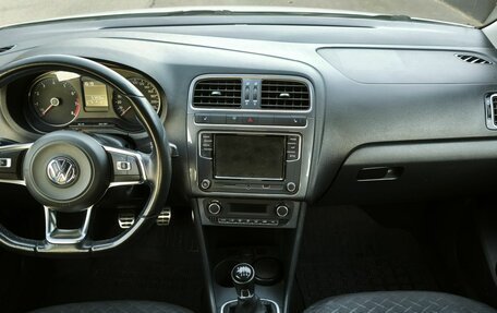 Volkswagen Polo VI (EU Market), 2018 год, 1 050 000 рублей, 17 фотография