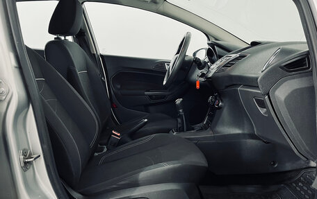 Ford Fiesta, 2016 год, 690 000 рублей, 10 фотография