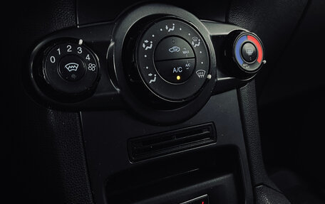 Ford Fiesta, 2016 год, 690 000 рублей, 15 фотография