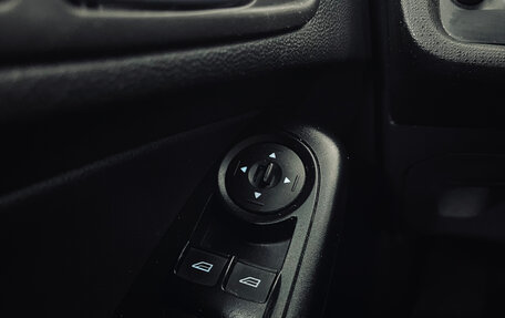 Ford Fiesta, 2016 год, 690 000 рублей, 17 фотография