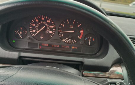 BMW X5, 2004 год, 1 300 000 рублей, 28 фотография