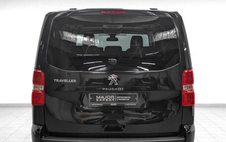 Peugeot Traveller I, 2021 год, 2 495 000 рублей, 6 фотография