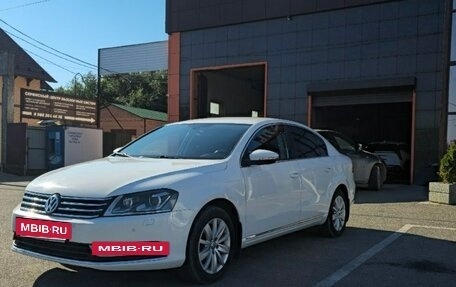 Volkswagen Passat B7, 2012 год, 1 095 000 рублей, 17 фотография