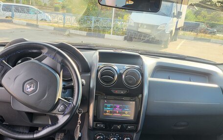 Renault Duster I рестайлинг, 2017 год, 1 070 000 рублей, 5 фотография