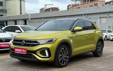 Volkswagen T-Roc I, 2023 год, 2 109 565 рублей, 1 фотография