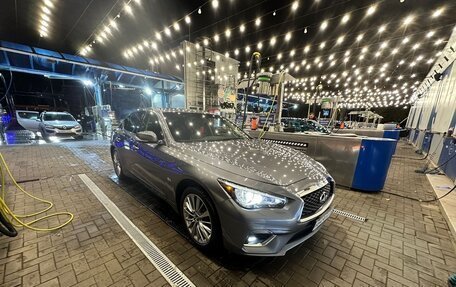 Infiniti Q50 I рестайлинг, 2018 год, 2 300 000 рублей, 5 фотография