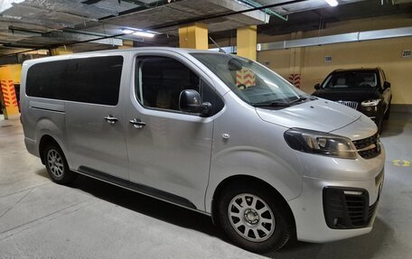 Opel Zafira Life I, 2020 год, 3 300 000 рублей, 3 фотография