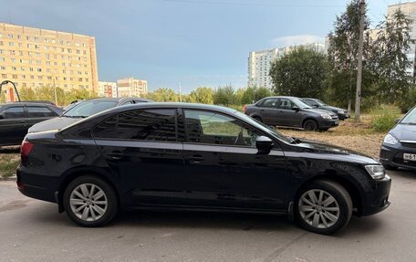 Volkswagen Jetta VI, 2012 год, 1 100 000 рублей, 2 фотография