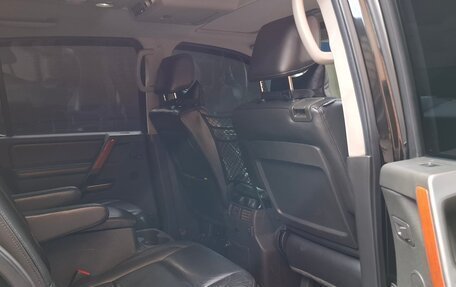 Infiniti QX56, 2005 год, 1 500 000 рублей, 34 фотография