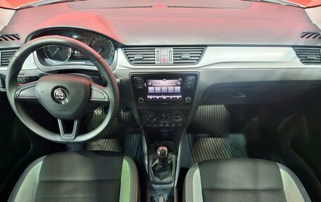 Skoda Rapid I, 2019 год, 1 195 000 рублей, 9 фотография