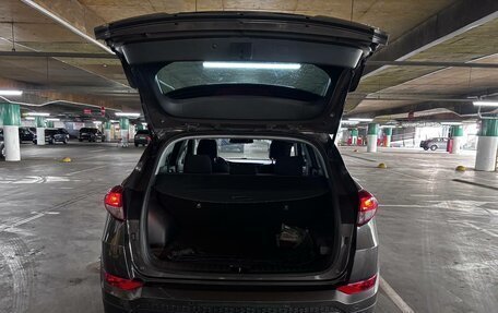 Hyundai Tucson III, 2018 год, 1 800 000 рублей, 3 фотография