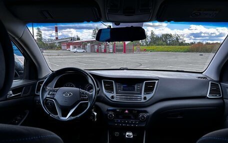 Hyundai Tucson III, 2018 год, 1 800 000 рублей, 22 фотография