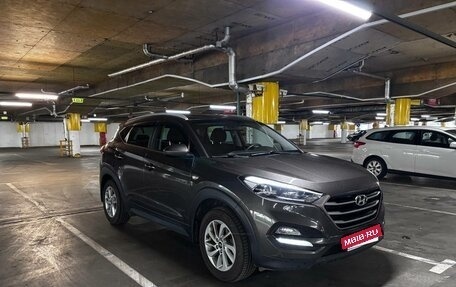 Hyundai Tucson III, 2018 год, 1 800 000 рублей, 14 фотография